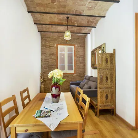 Great In Sagrada Familia With Balcony Apartment *