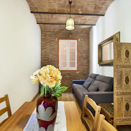 Apartment Great In Sagrada Familia With Balcony Barcelona