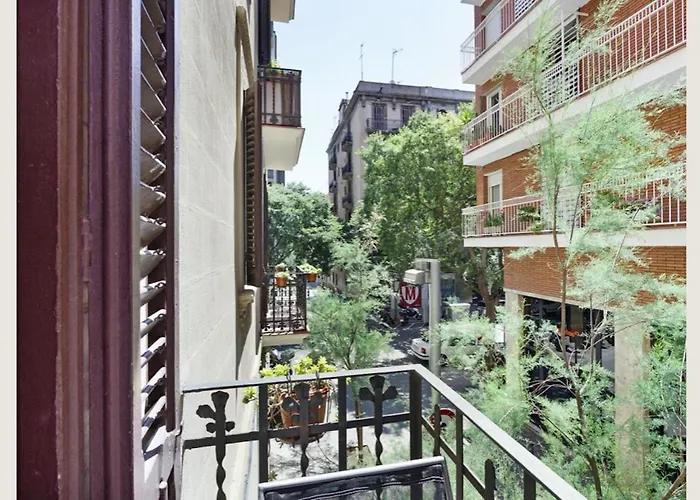 شقة Great In Sagrada Familia With Balcony