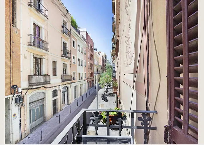Great In Sagrada Familia With Balcony شقة برشلونة